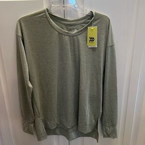 All in Motion Long Sleeve T-Shirt with Thumb Holes Heathered Green NWT
